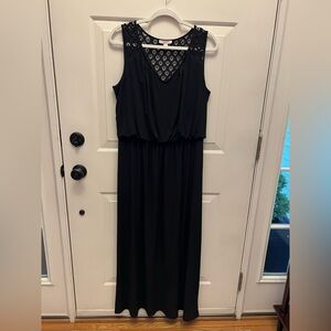 Elegant Black Sleeveless Dress size 14